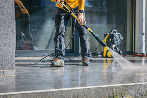 Best Restaurant Pressure Washing  in Howard Lake, MN